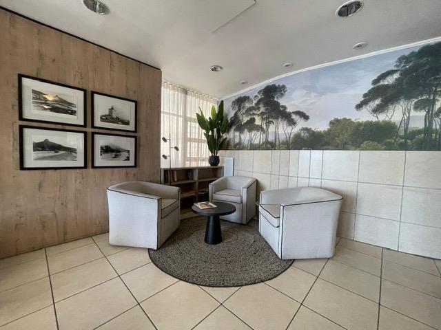 2 Bedroom Property for Sale in Three Anchor Bay Western Cape